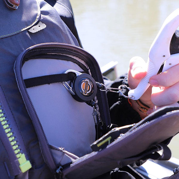 YakAttack Double Attachment Clip-On Retractor