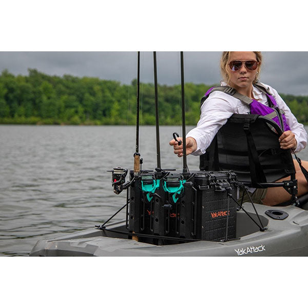 YakAttack BlackPak Pro Kayak Fishing Crate - Includes 3 Attachable Fishing  Rod Holders, 13 x 13 - Black : : Sports & Outdoors